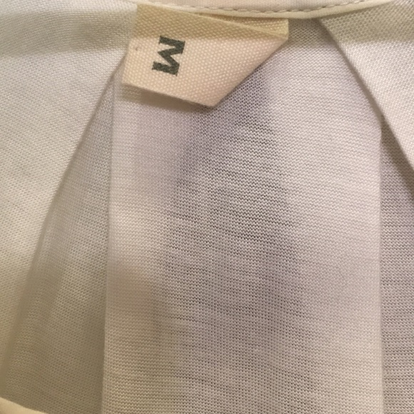 Anthropologie white flowy shirt size M - Picture 4 of 5